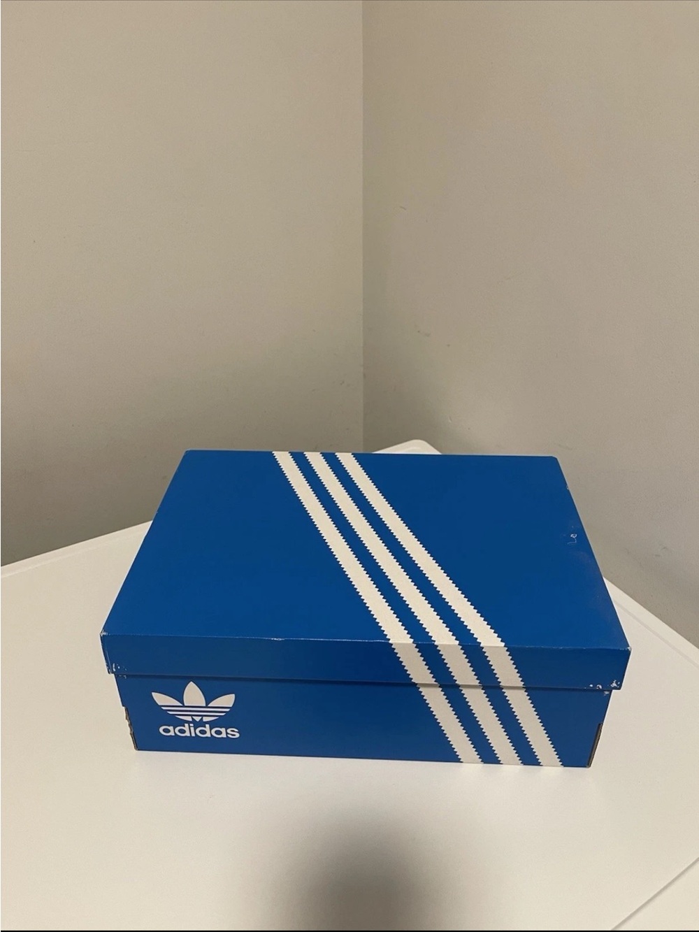 adidas Gazelle Platform Sneaker in Black & White with Gum Sole Size:10 New N 📦 - Picture 9 of 11